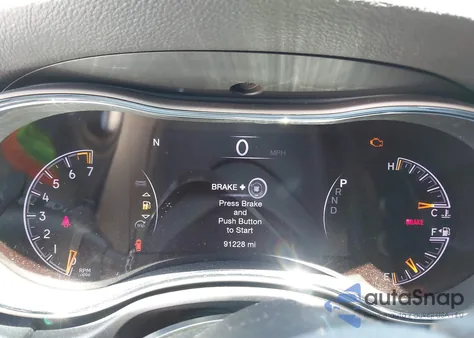 2017 Jeep Grand Cherokee Laredo 4X2 from USA, damaged, VIN 1C4RJEAG3HC805059